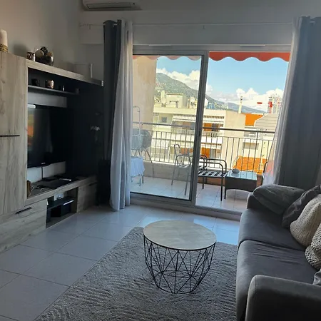 Super Monaco 2 Apartment