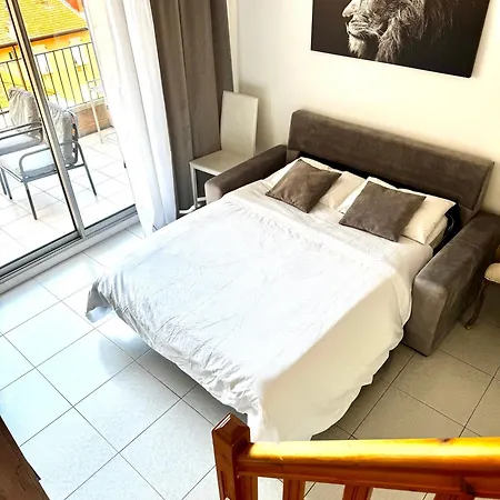 Apartment Super Monaco 2 *